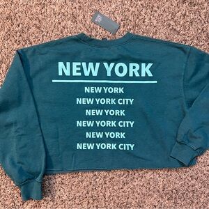 Wild Fable Teal New York Graphic Cropped Sweatshirt